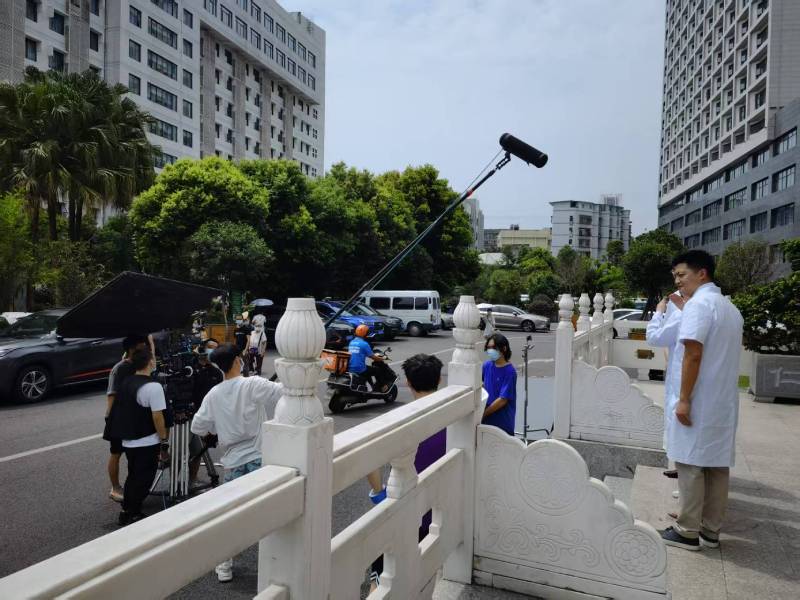 黄龙县广告片拍摄公司低成本实现高规格制作的诀窍